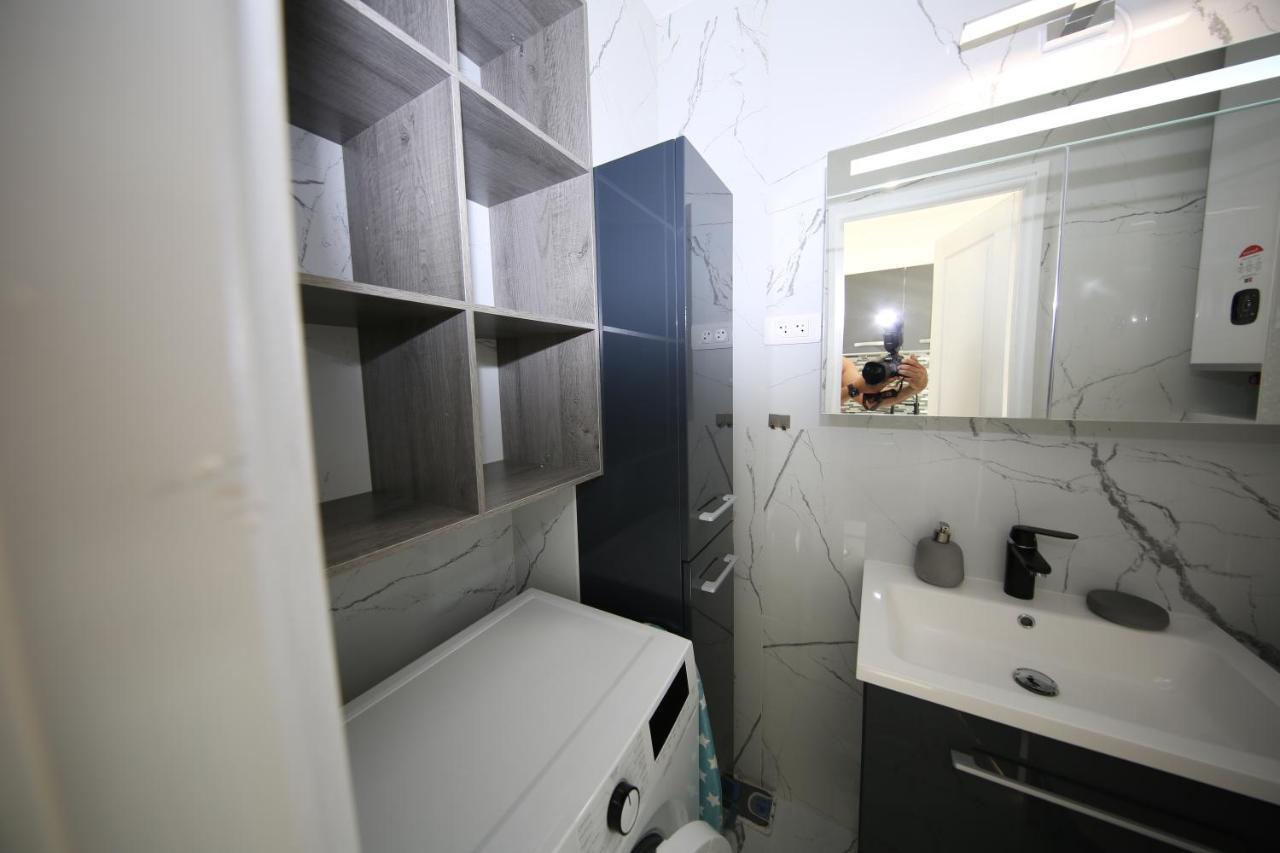 Studio Indecent Agde Εξωτερικό φωτογραφία